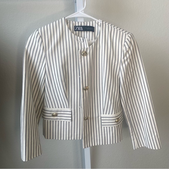 Zara Blazer White Navy Striped Cropped Blazer Gold Buttons Nautical NWT XS - Picture 6 of 9